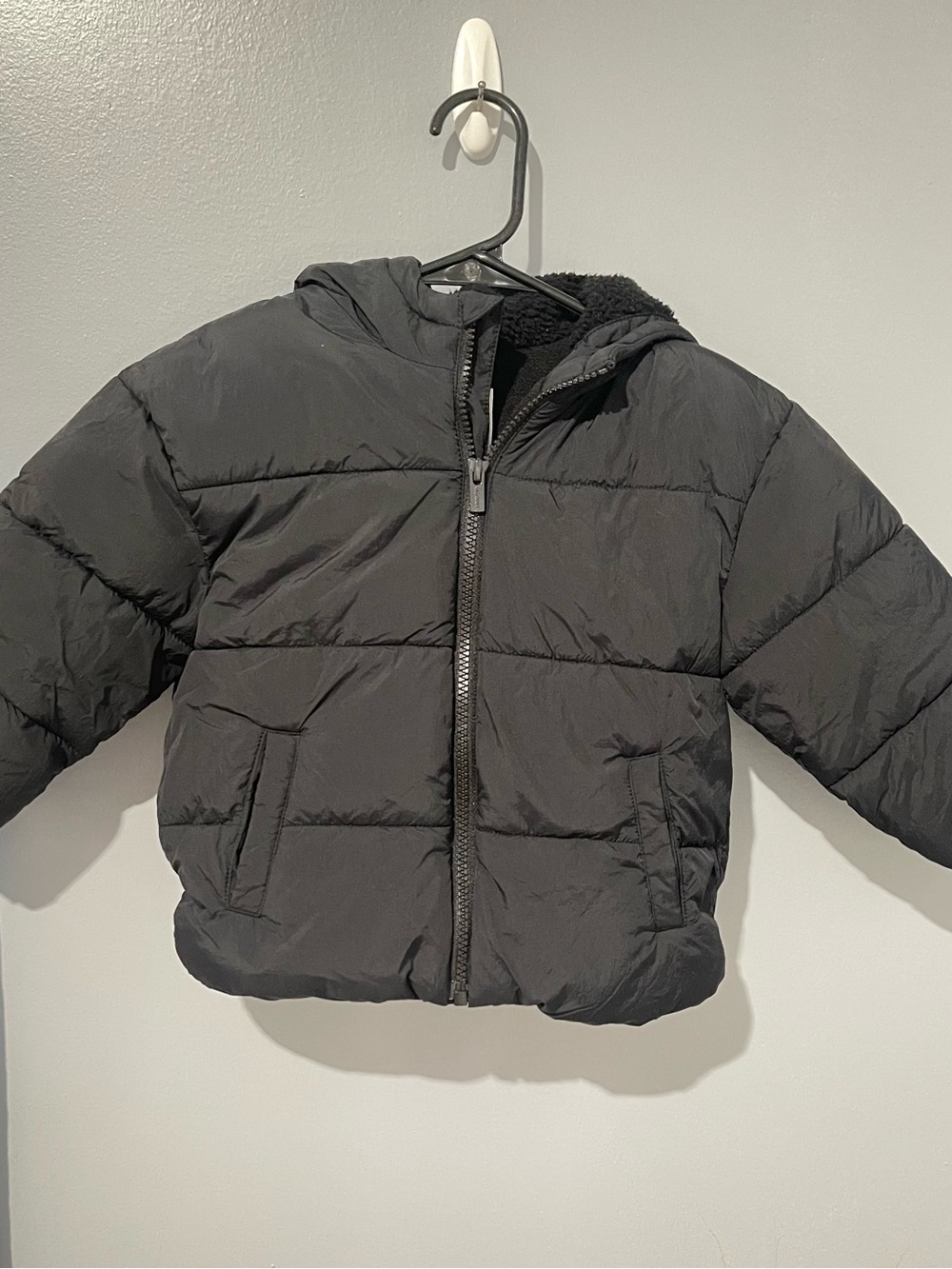 Old Navy Kids Black Puffer Jacket with Hood | Size 3T